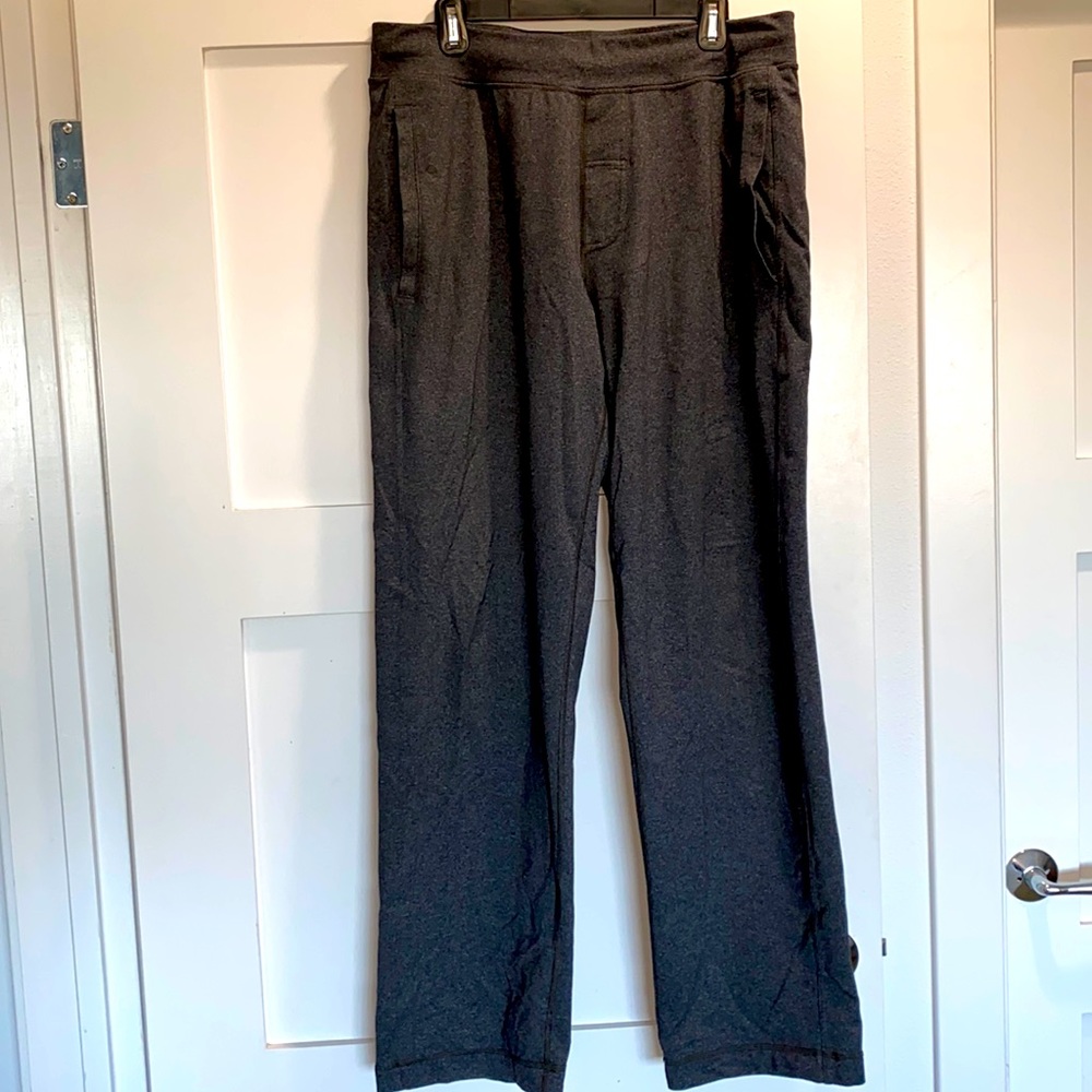 Lululemon men's XL Kung fu sweatpants